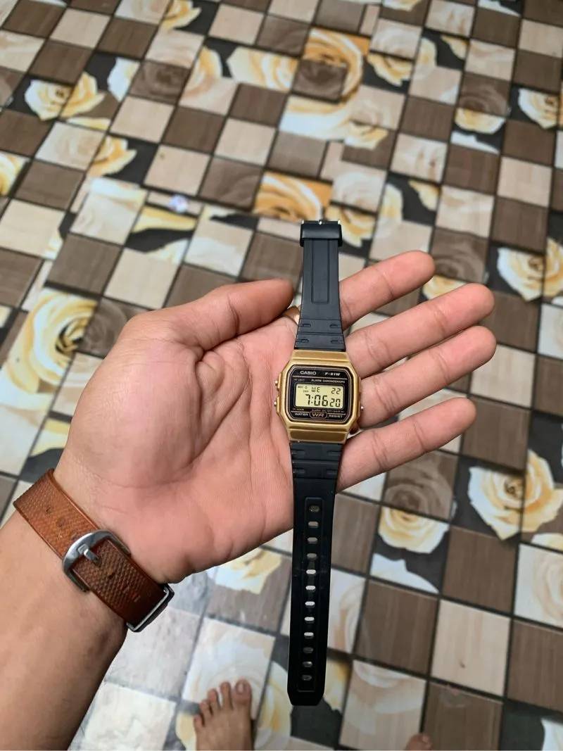 Casio Casual Pria gold black photo 1