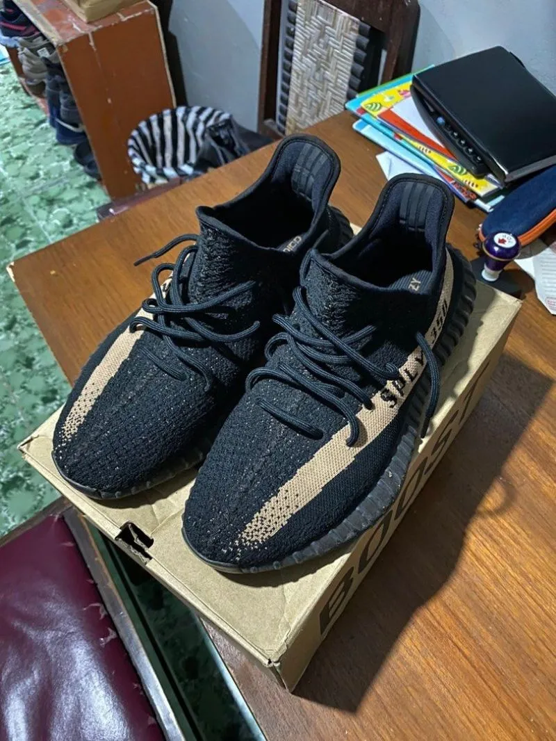 Yeezy Streetwear Sneakers Pria black photo 1