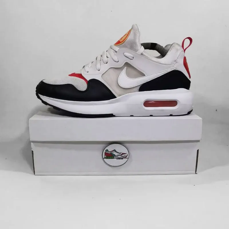 Nike Streetwear Casual Sneakers Pria white photo 1