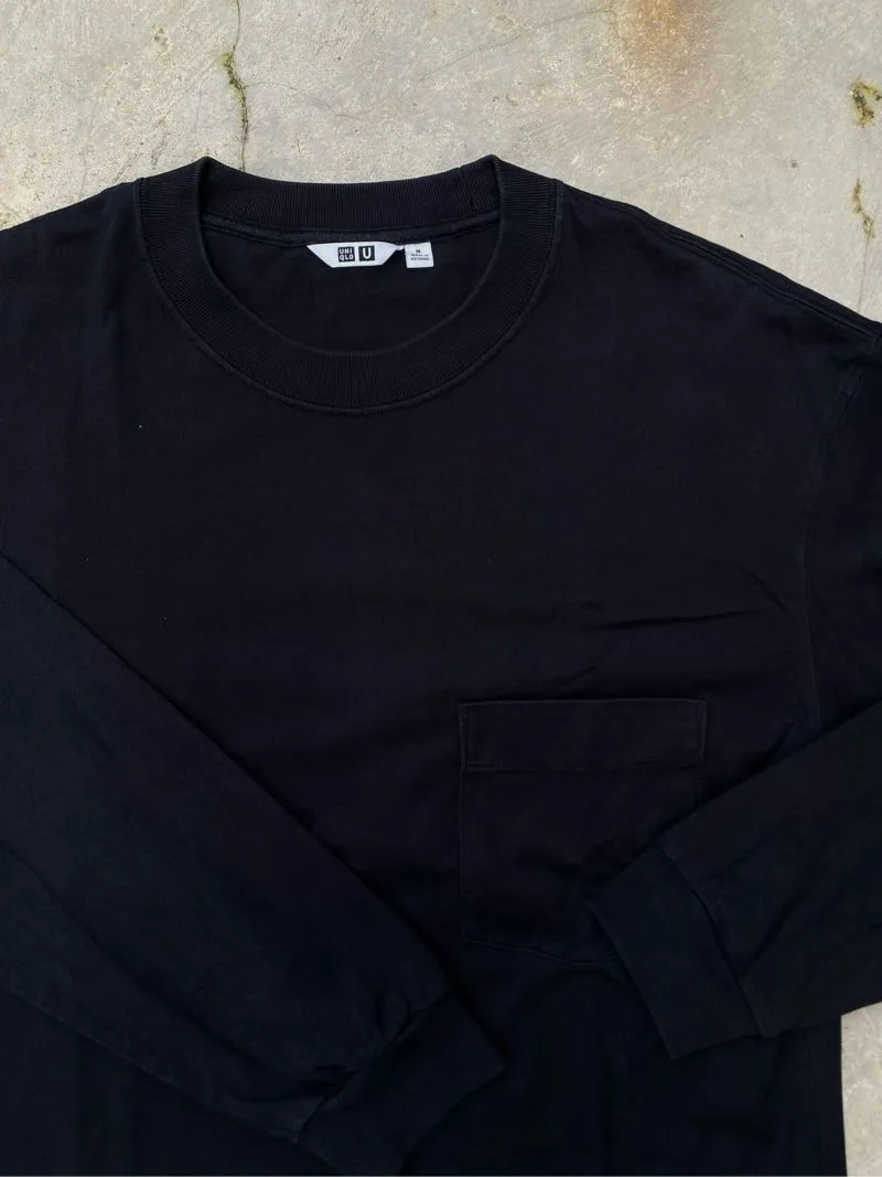 Uniqlo Streetwear Skater T-shirt Pria black photo 1