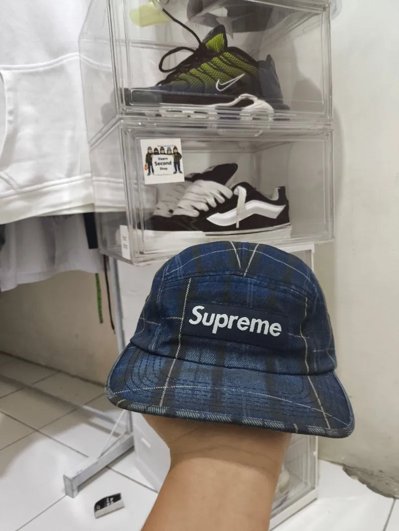 Supreme Y2K Hat Pria multicolor photo 1