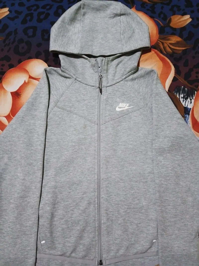 Nike Casual Sweater Wanita gray photo 1