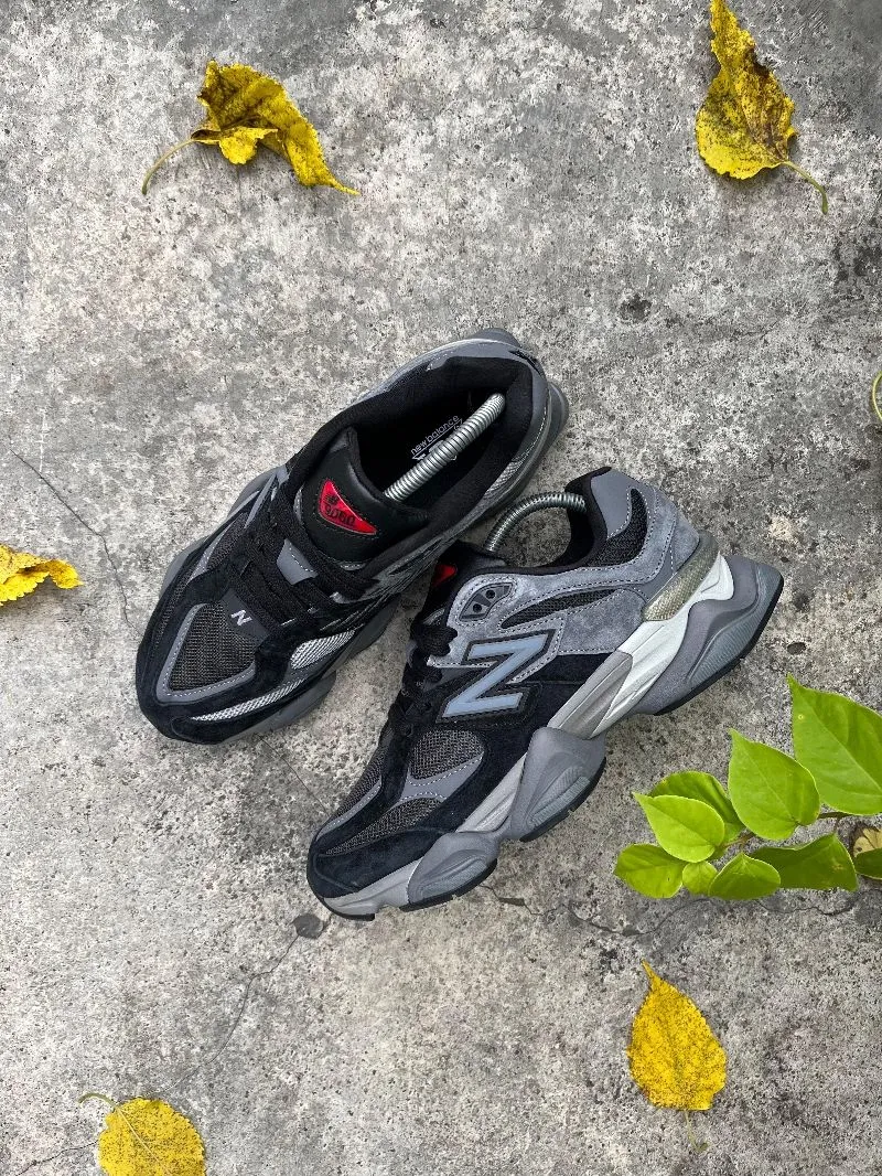 New Balance Streetwear Sportswear Sneakers Pria black gray photo 1
