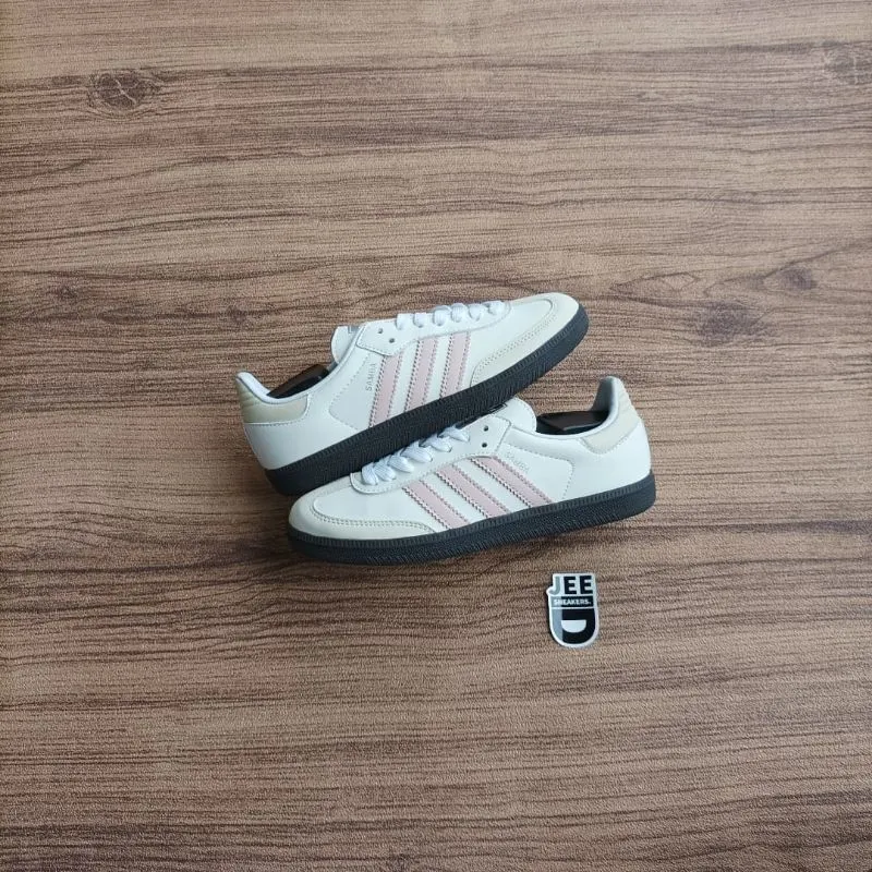 Adidas Casual Sneakers Wanita white pink photo 1
