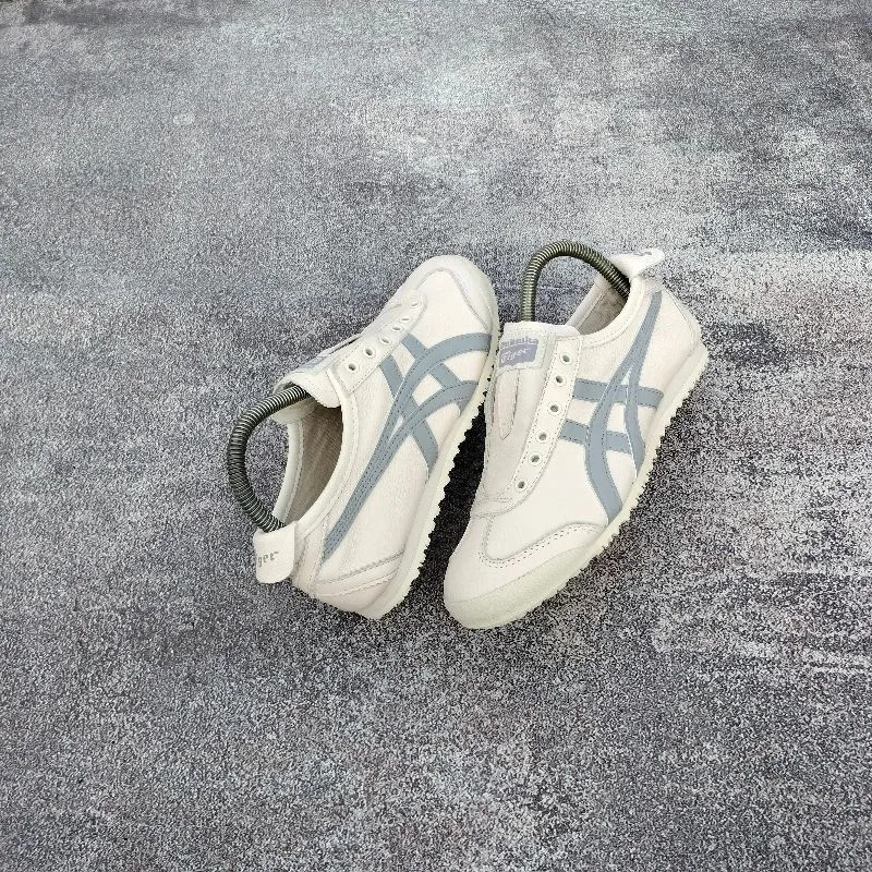 Onitsuka Tiger Casual Sneakers Wanita cream photo 1