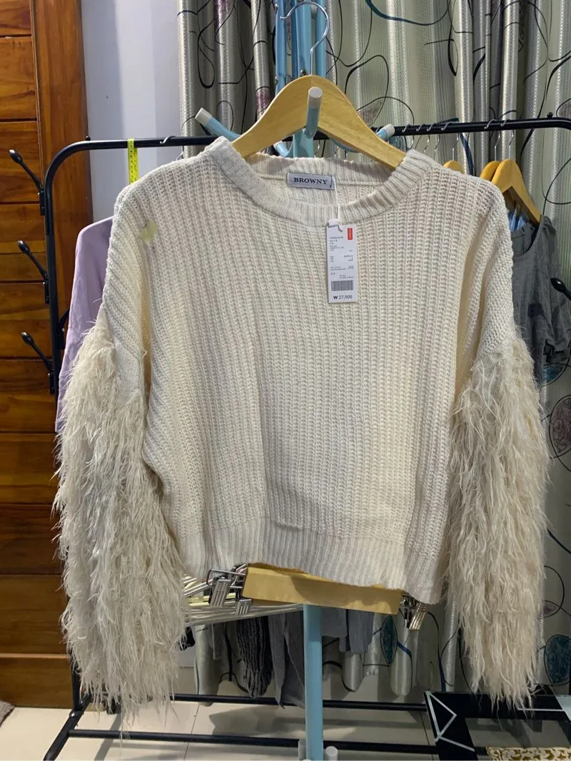 Luxury Casual Sweater Wanita cream photo 1