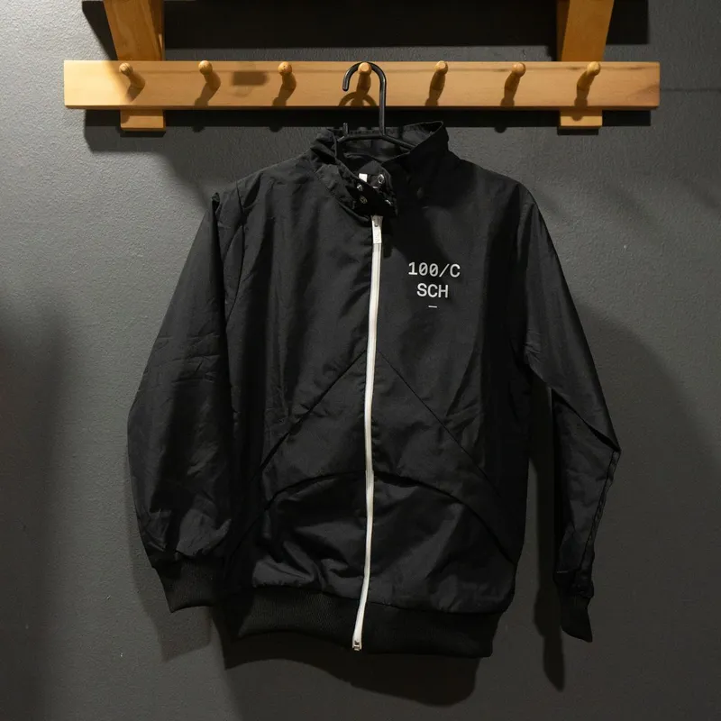 SCH jacket LD: 90cm P: 62cm photo 1