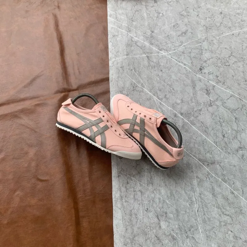 Onitsuka Tiger Streetwear Sneakers Wanita pink photo 1