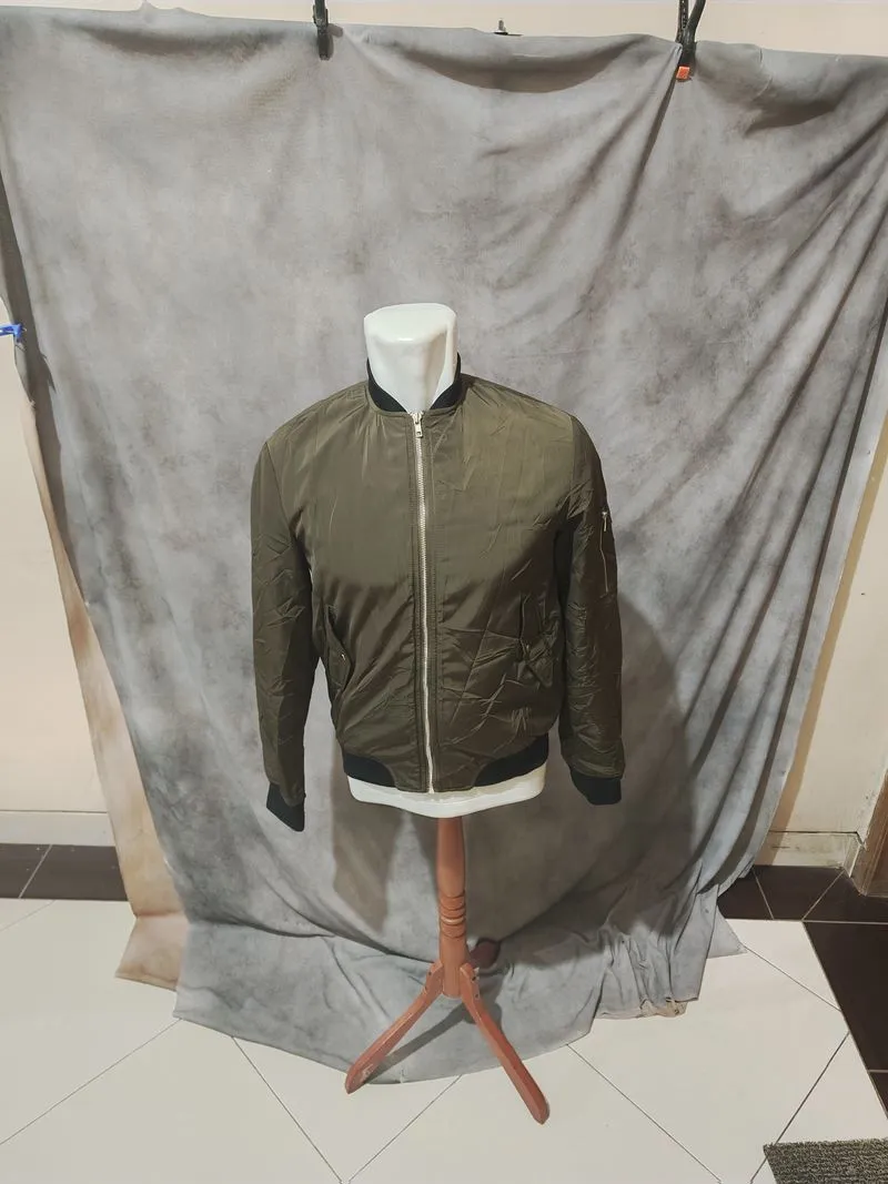 ZARA Streetwear Casual Bomber jacket Wanita multicolor green photo 1