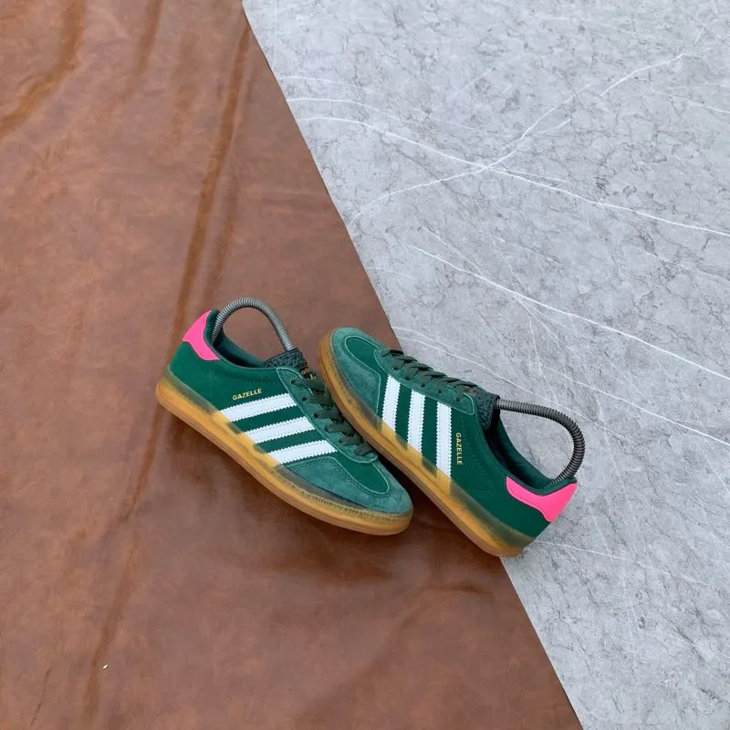 Adidas Streetwear Sneakers Wanita white green photo 1