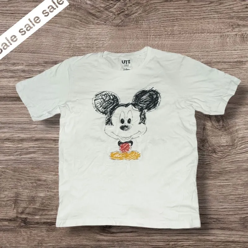 Uniqlo Casual T-shirt Pria white photo 1