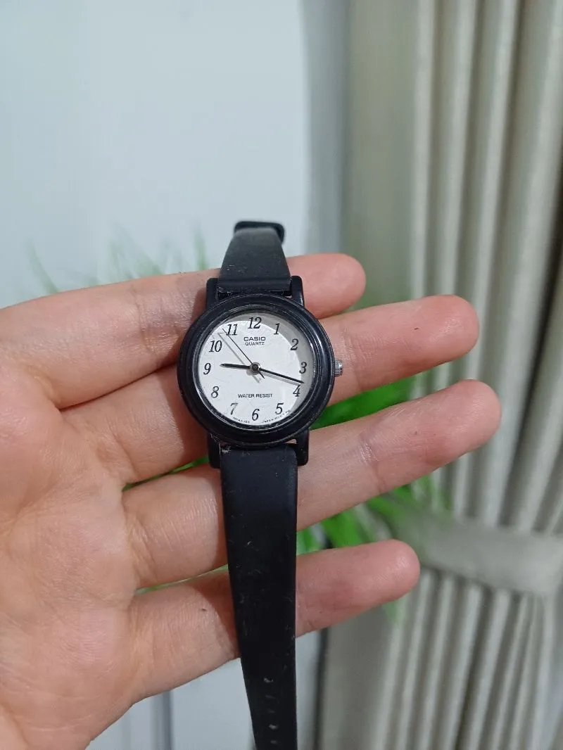 Casio Casual Wanita white black photo 1