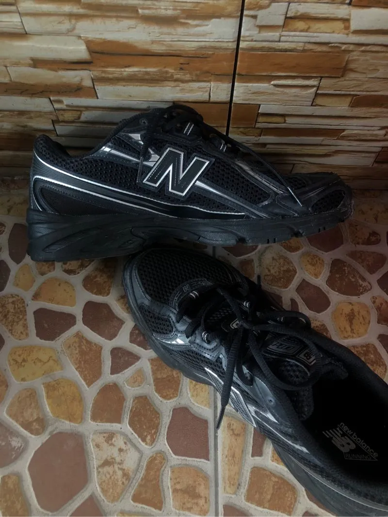 New Balance Streetwear Sneakers Pria black photo 1