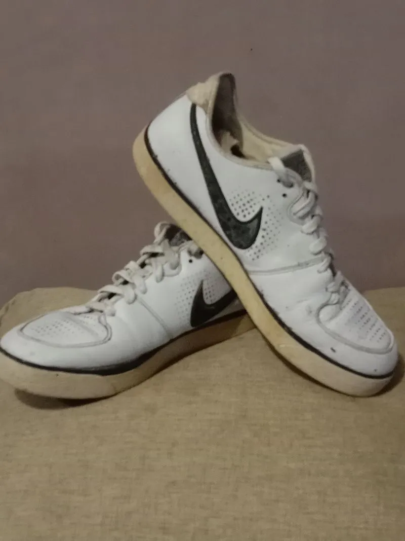 Nike Casual Sneakers Pria white photo 1