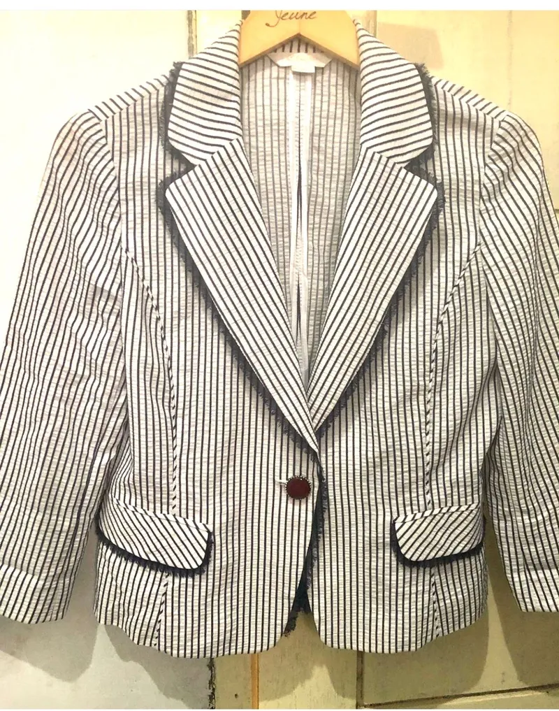 Casual Blazer Wanita white photo 1