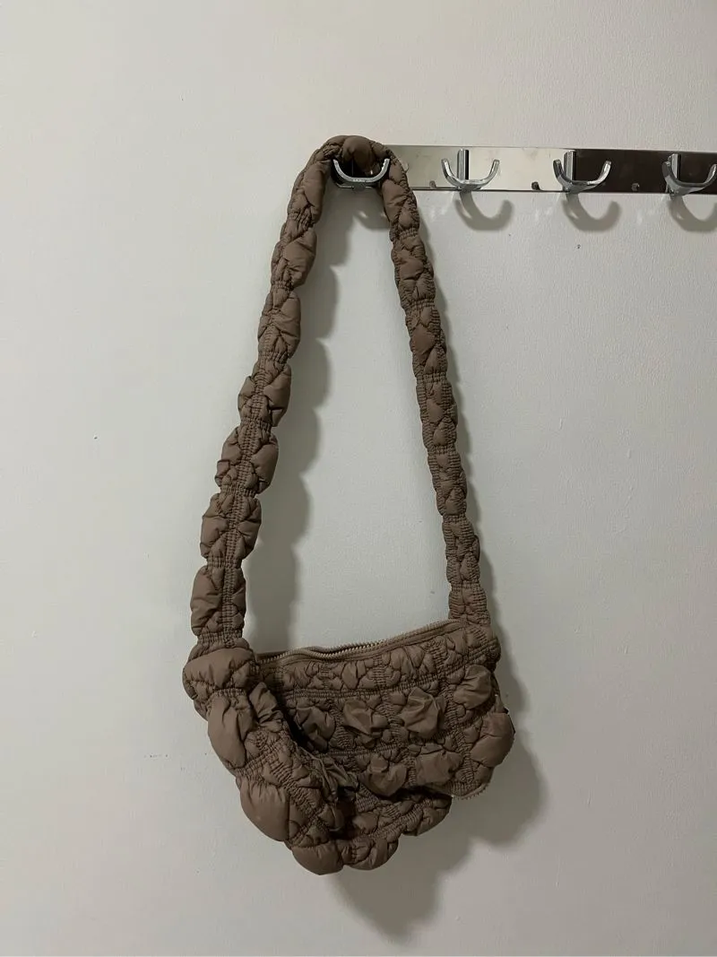 Coquette Casual Shoulder bag Wanita tan photo 1