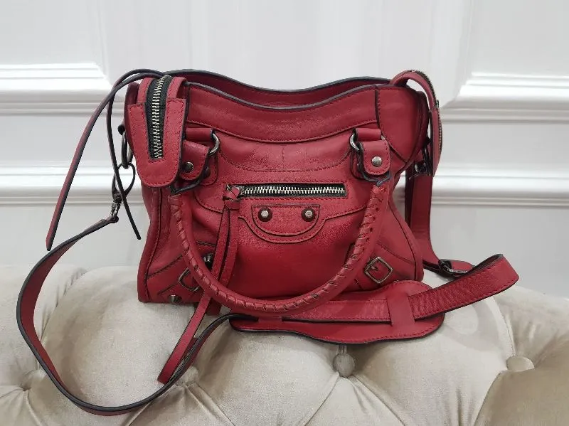 Balenciaga Vintage Shoulder bag Wanita red photo 1