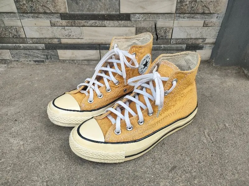 Converse Streetwear Casual Sneakers Wanita yellow photo 1