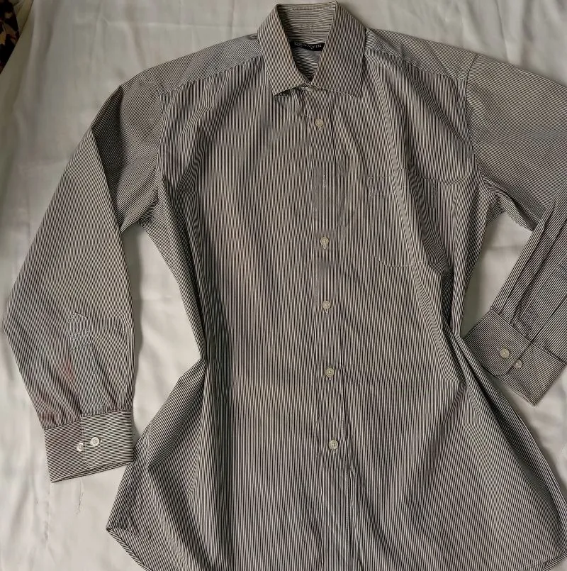 Minimalist Shirt Wanita white gray photo 1
