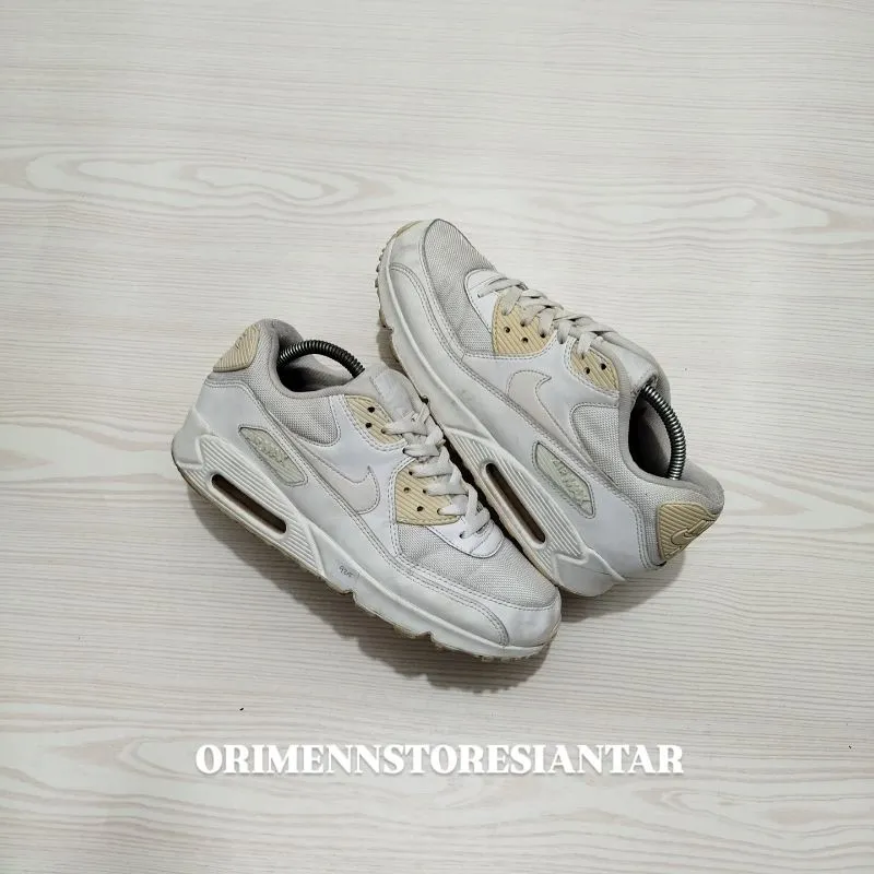 Nike Sportswear Sneakers Pria white photo 1