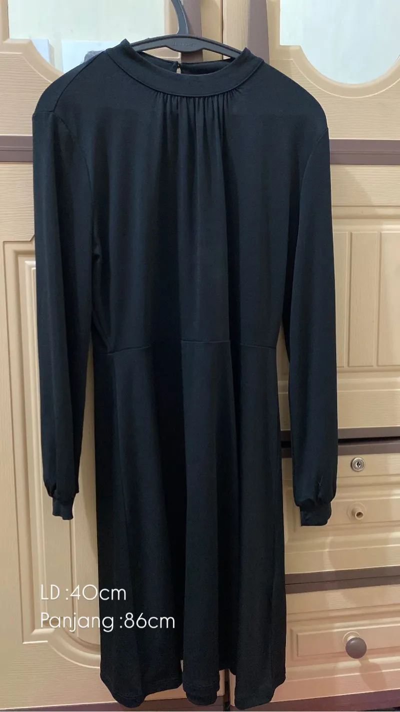 H&M Casual Casual dress Wanita black photo 1