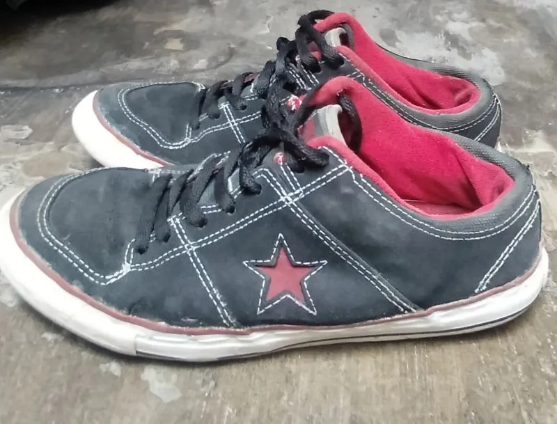 Converse Streetwear Skater Sneakers Pria red black photo 1