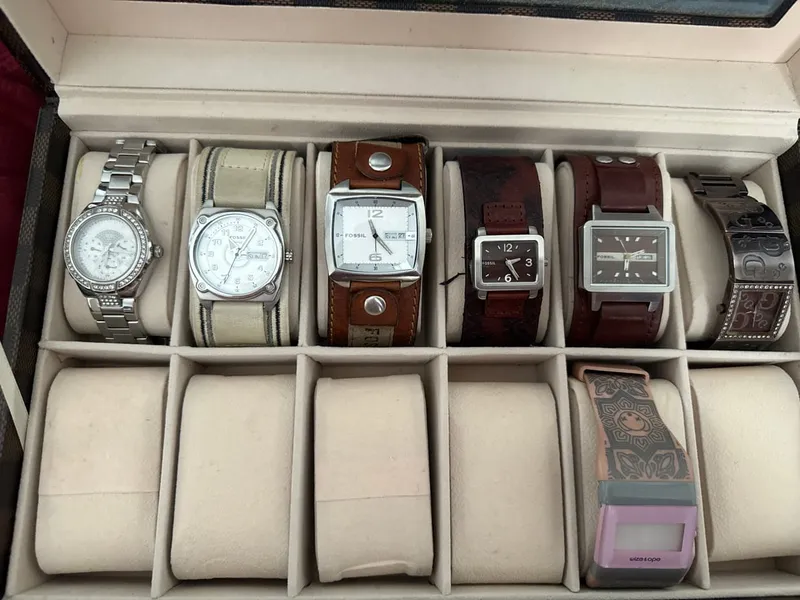 Fossil Casual Wanita white brown photo 1