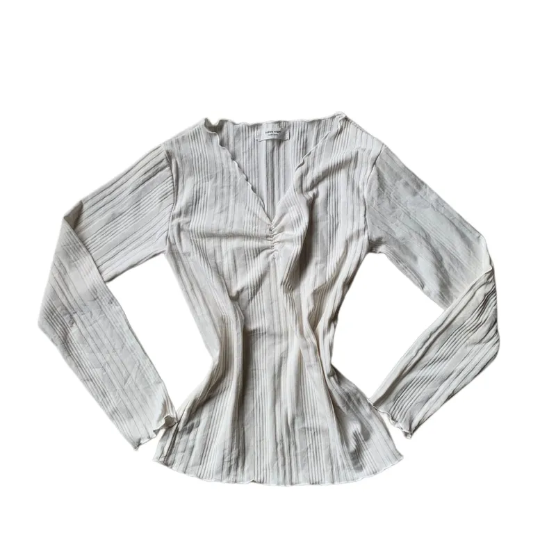 Coquette Casual T-shirt Wanita white cream photo 1