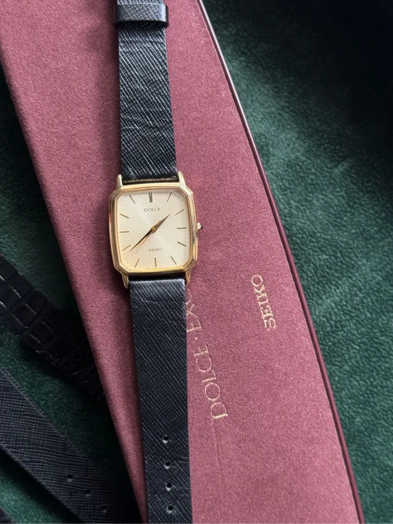 Seiko Vintage Pria gold