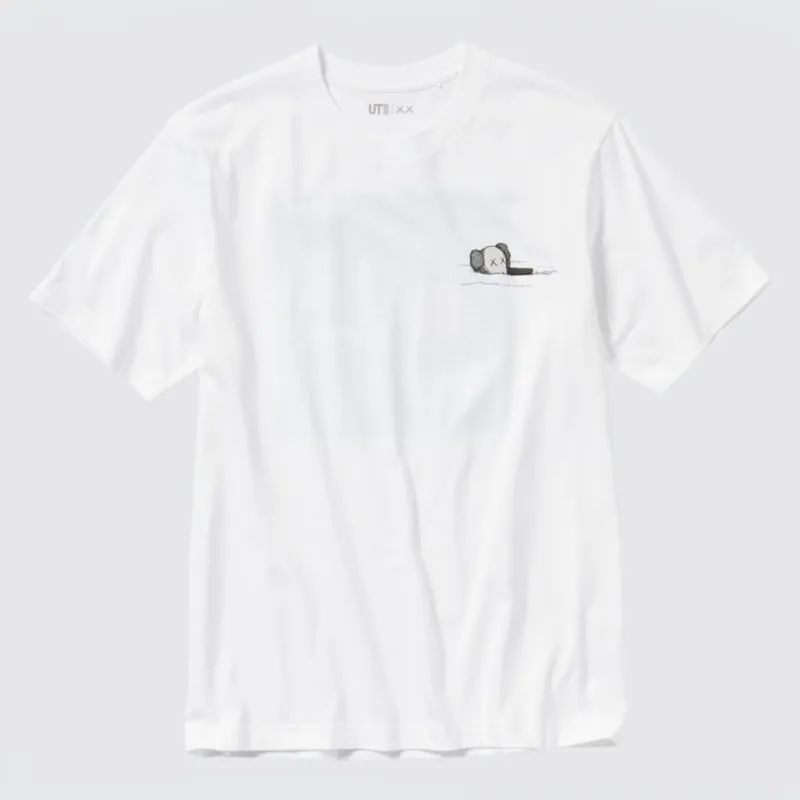 Uniqlo Streetwear T-shirt Pria white photo 1