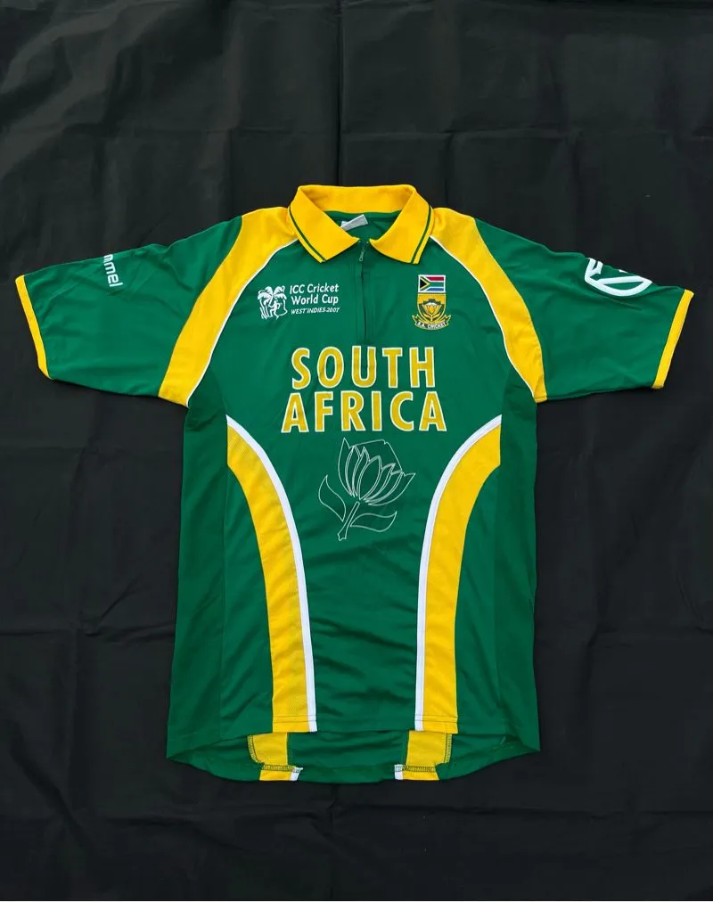 Hummel Casual Jersey Pria green yellow photo 1