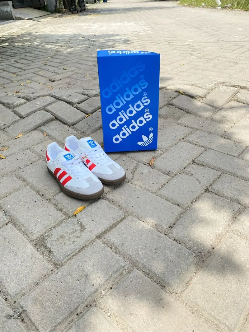 Adidas Streetwear Casual Casual shoe Pria white red photo 1