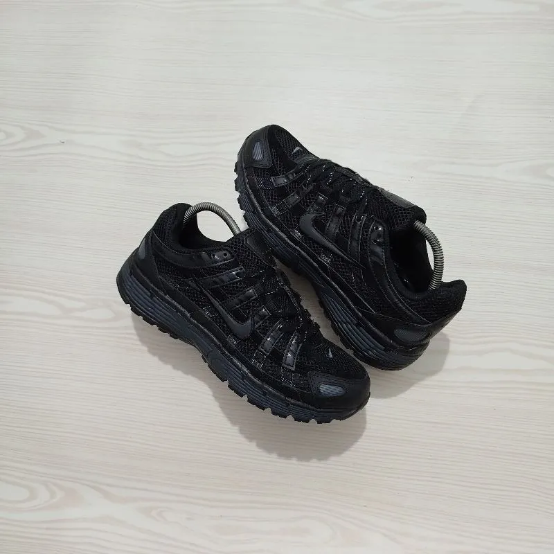 Nike Sportswear Casual Sneakers Pria black photo 1