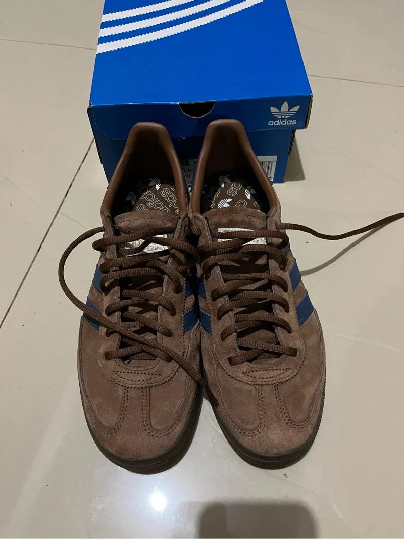 Adidas Casual Sneakers Pria burgundy photo 1