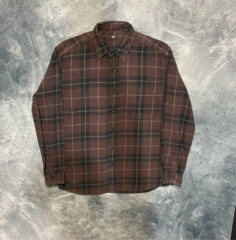 Uniqlo Casual Casual shirt Pria brown photo 1