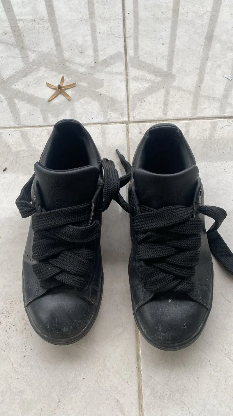 Adidas Streetwear Skater Sneakers Pria black photo 1