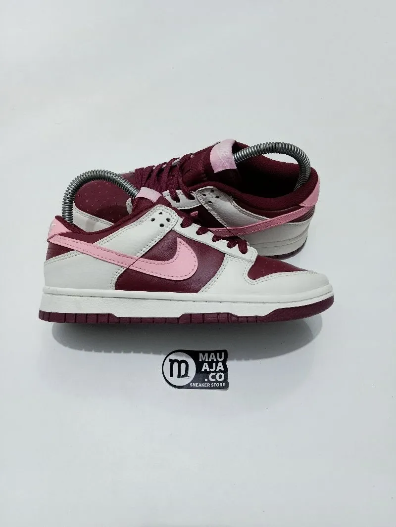 Nike Streetwear Casual Sneakers Wanita burgundy white photo 1