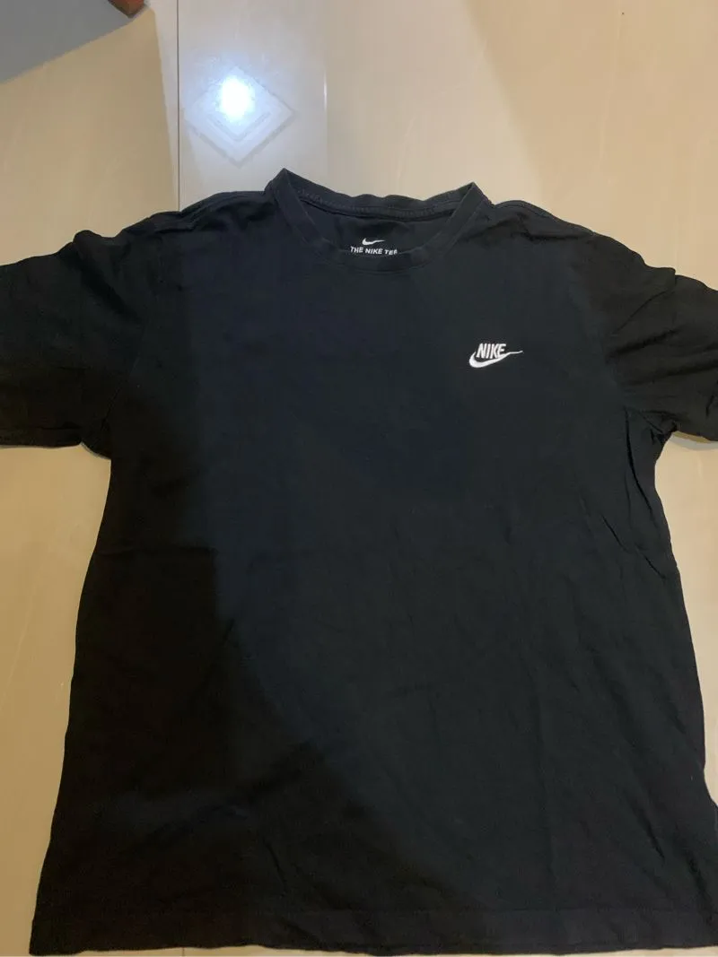 Nike Sportswear Casual T-shirt Pria black photo 1