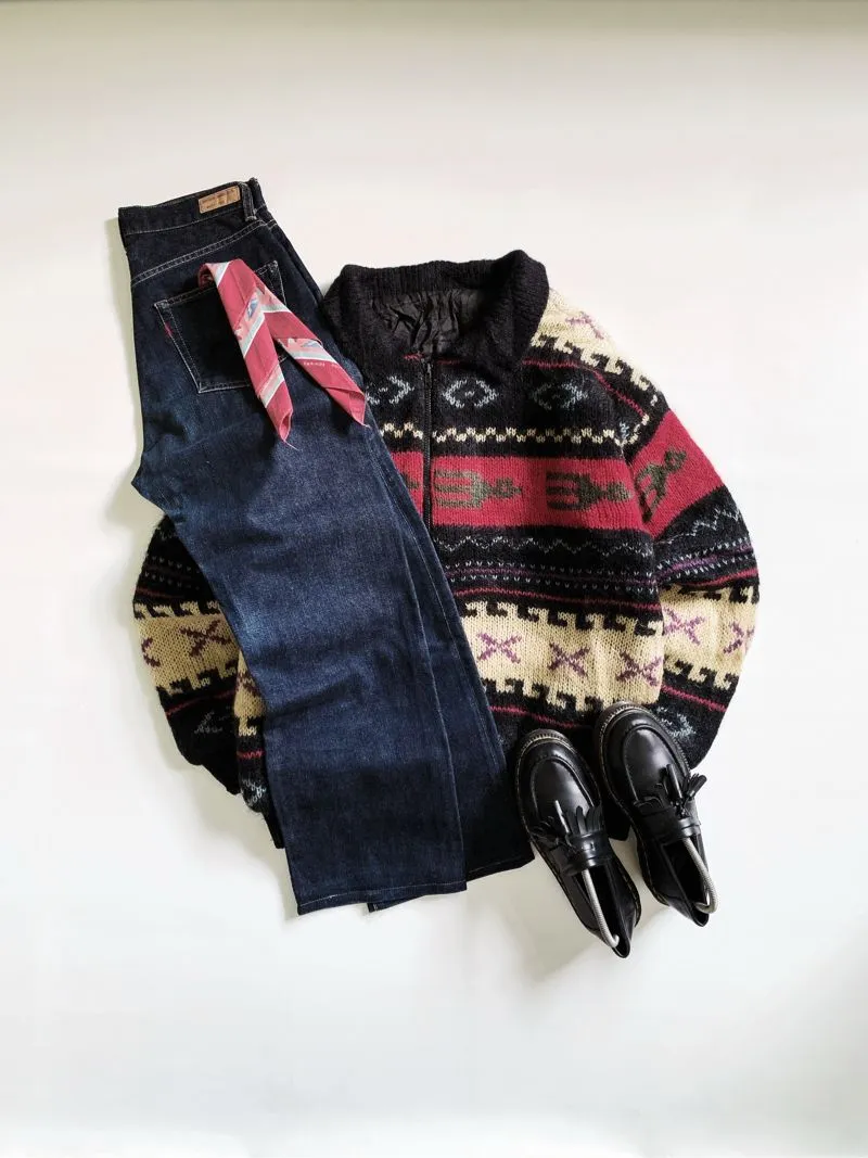 Streetwear Minimalist Jumper Pria red cream photo 1