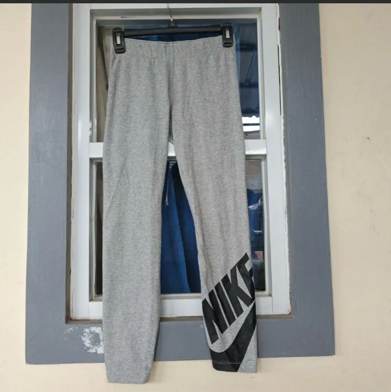 Nike Avant Garde Legging Pria gray photo 1