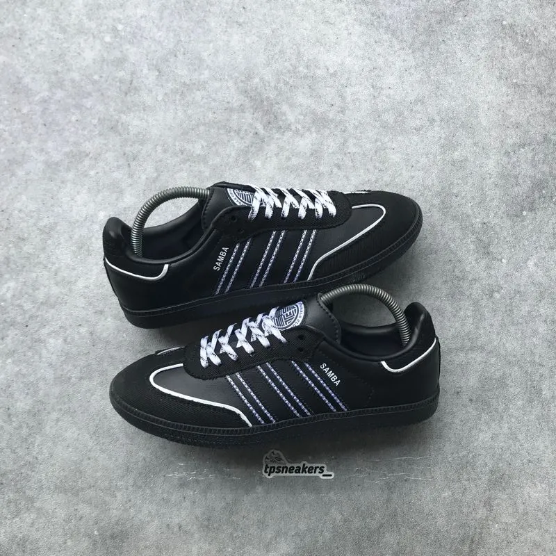 Adidas Casual Sneakers Pria white black photo 1