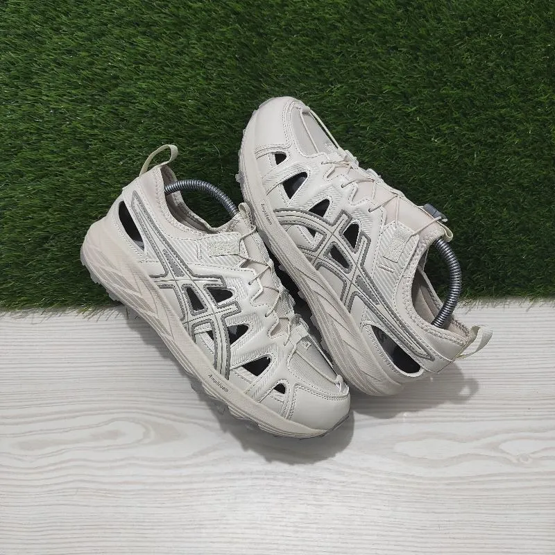 Asics Casual Sneakers Pria cream photo 1