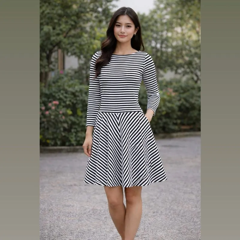 HOT 15 - Dress Midi Bodycon Flare Zara photo 1