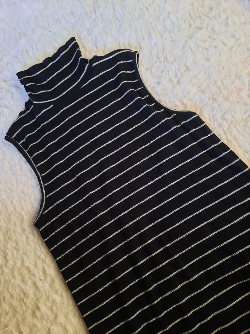 French Connection Casual Casual dress Wanita white black photo 1