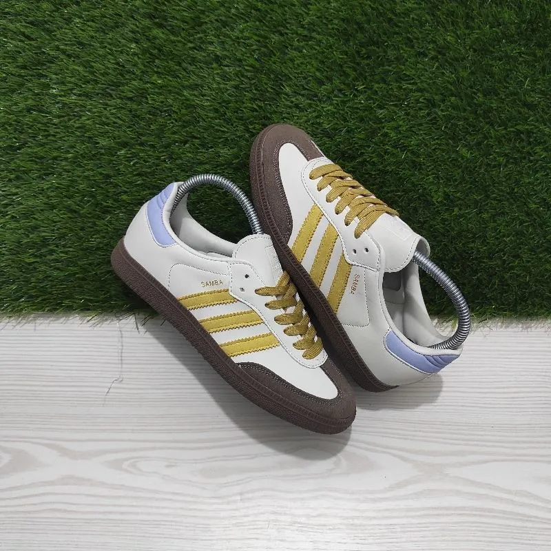 Adidas Casual Sneakers Pria white brown photo 1