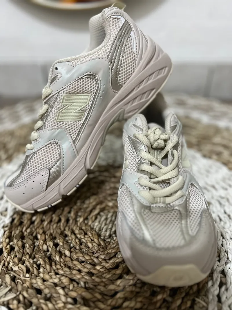 New Balance Sportswear Casual Sneakers Wanita silver photo 1