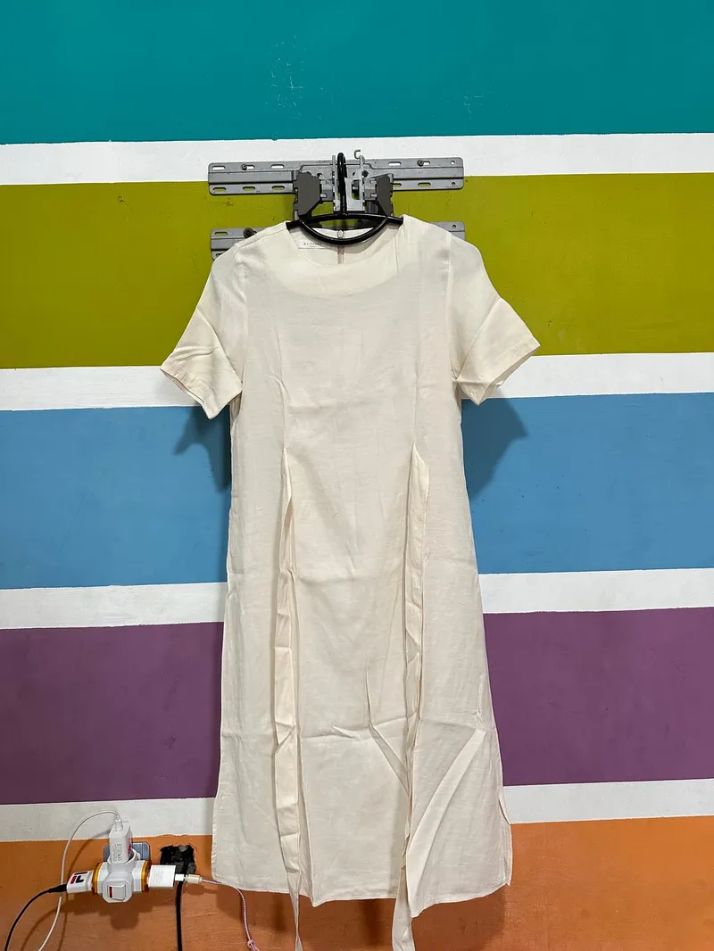 Coquette Midi dress Wanita cream photo 1