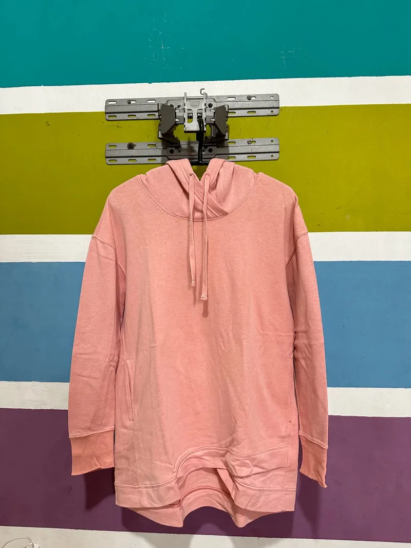 Old Navy Streetwear Casual Hoody Wanita pink photo 1