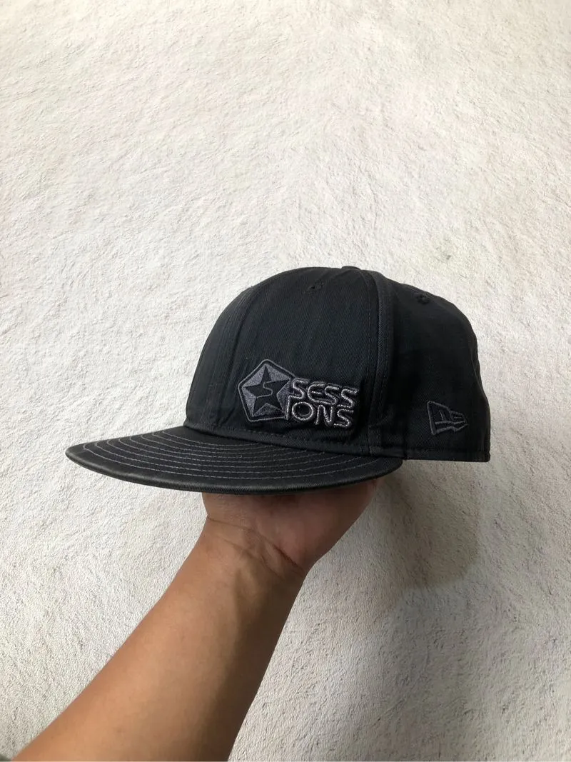 New Era Streetwear Skater Hat Pria black photo 1