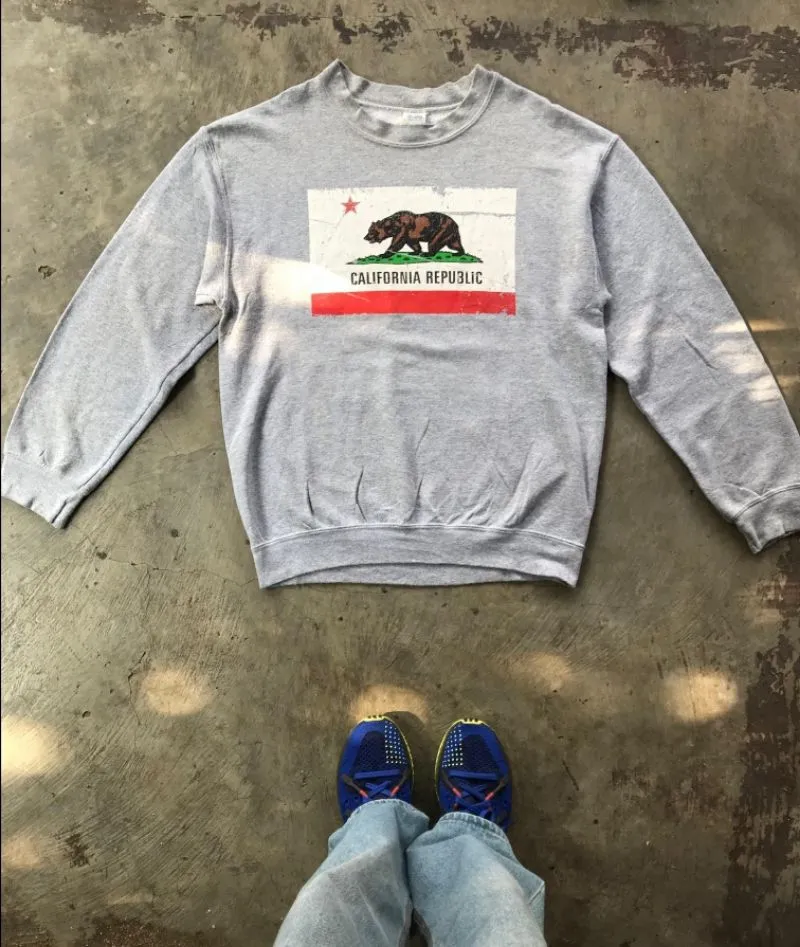 Gildan Casual Sweatshirt Pria gray photo 1